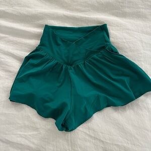 Aerie flowy shorts